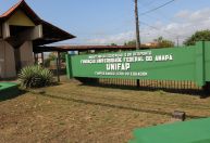 UNIFAP abre edital com 51 vagas administrativas e salários de até R$ 5,2 mil