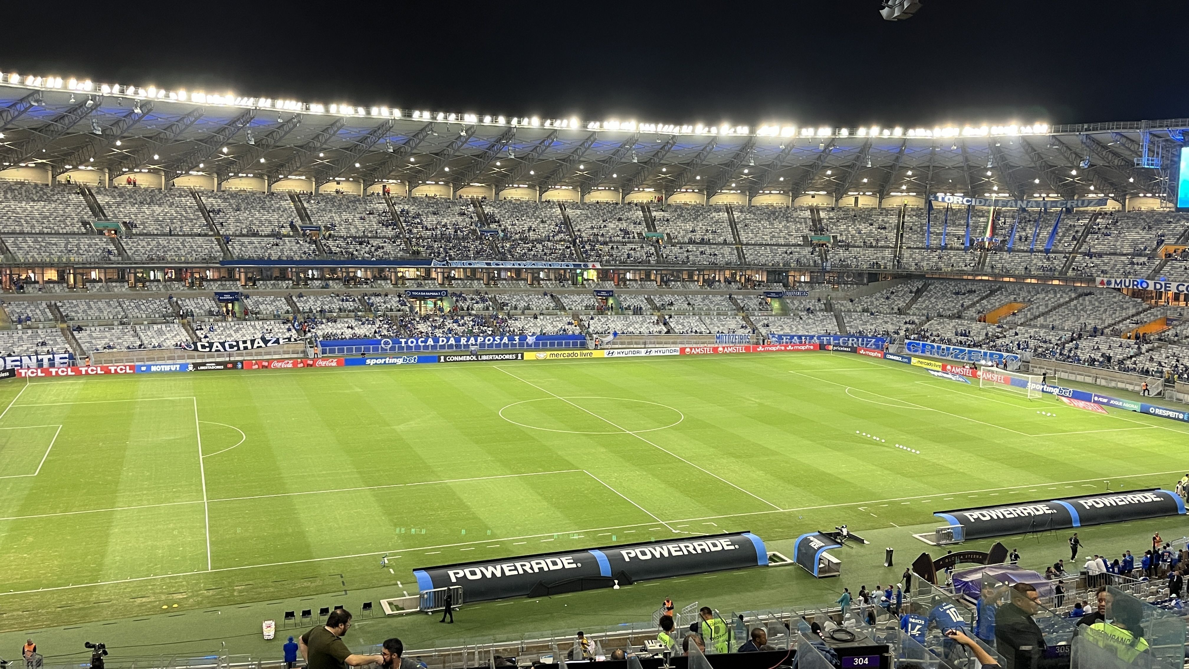 Cruzeiro x Barcelona-EQU: veja escalações para duelo pela Libertadores