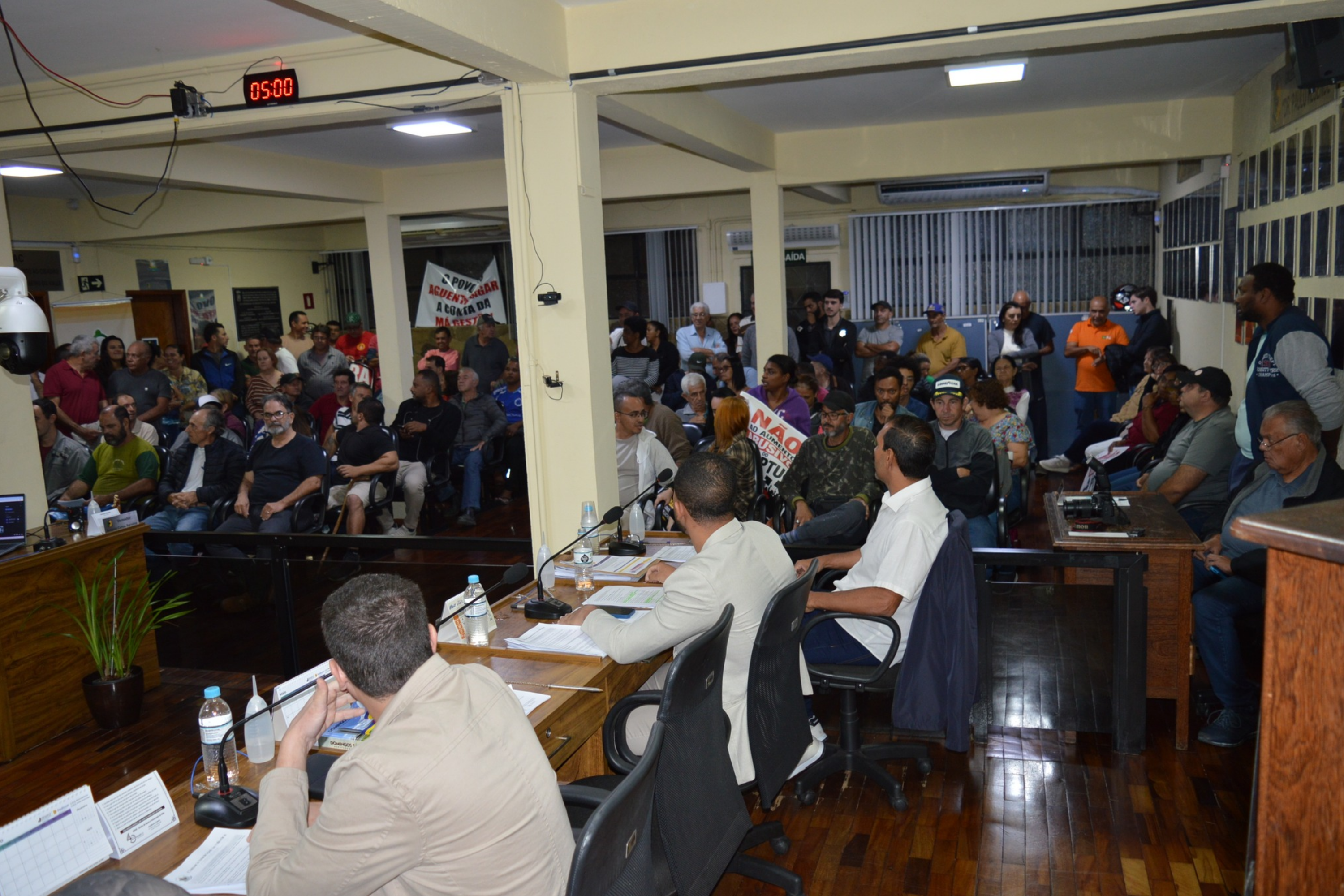 Prefeitura mineira suspende temporariamente cobrança do IPTU após decisão da Câmara