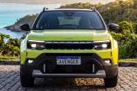 Confirmado: Jeep Avenger terá motorização híbrida flex em todas as versões