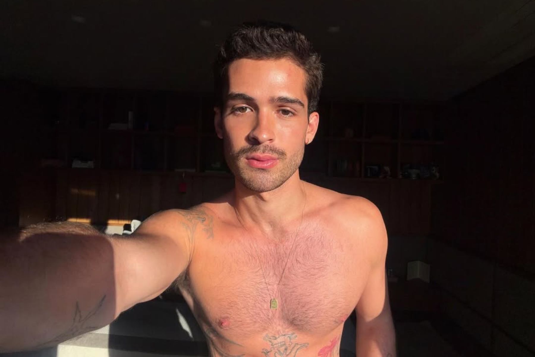 João Guilherme revela bastidores de cenas íntimas em filme: 'Impessoal'