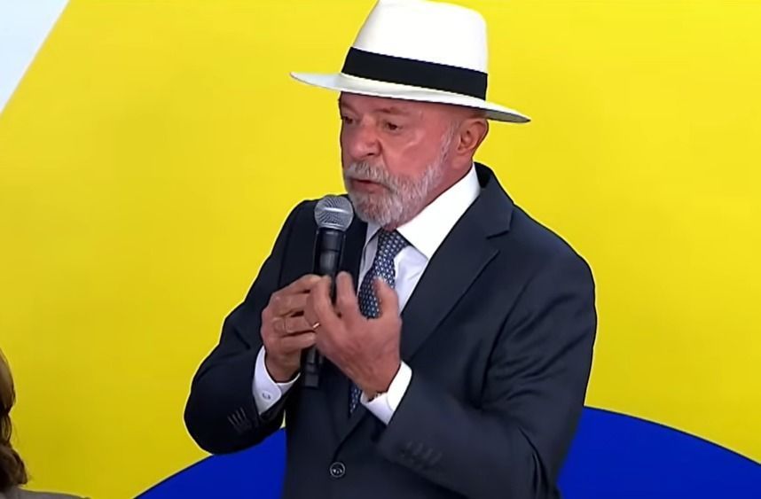 De olho na eleição, Lula lança 'pacote de bondades' estimado em R$ 227 bilhões