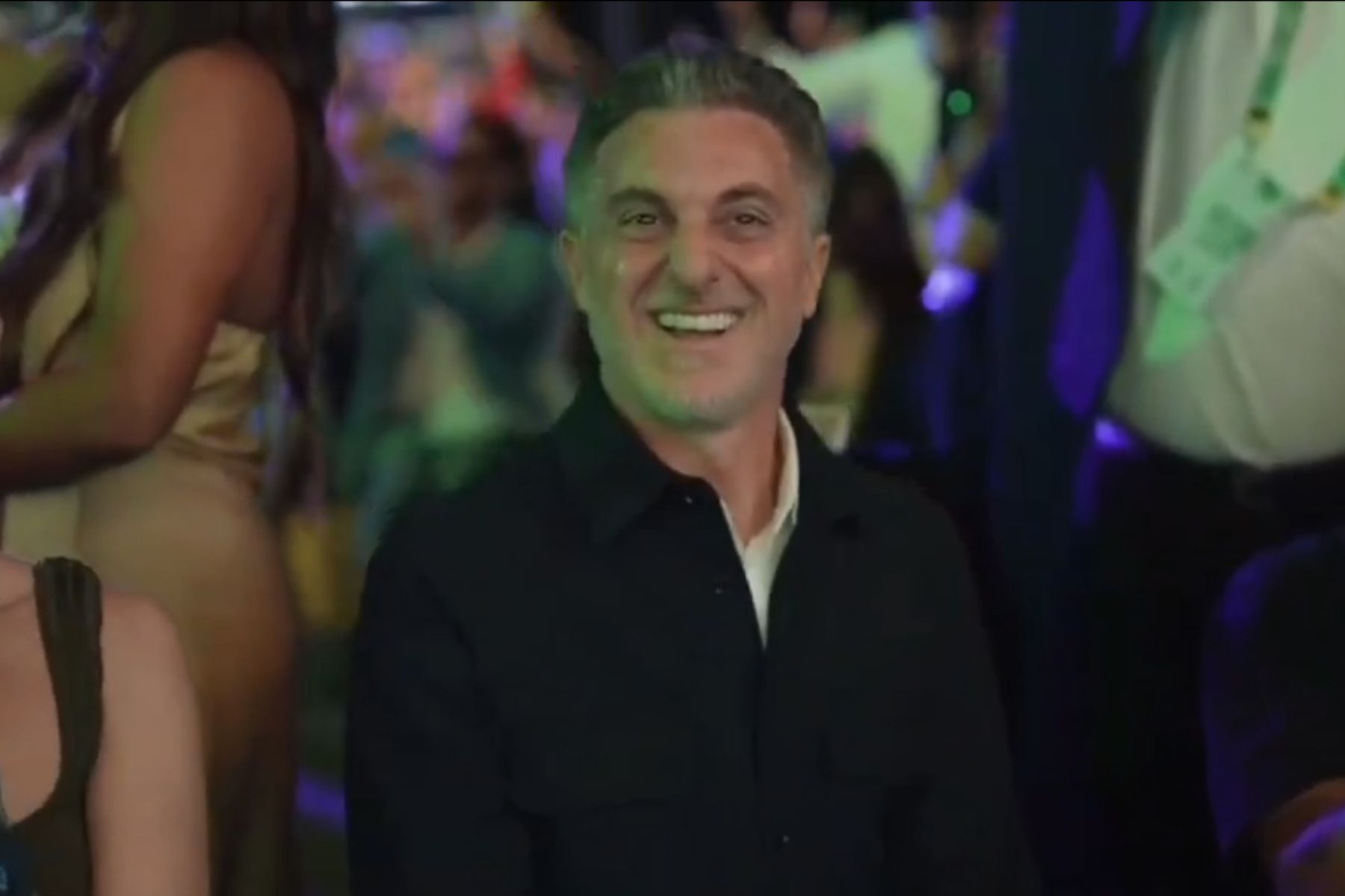 Luciano Huck vibra com convocação de Neymar para a Copa do Mundo 2026