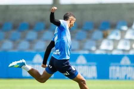 Luciano Juba em treinamento pelo Bahia em 2026