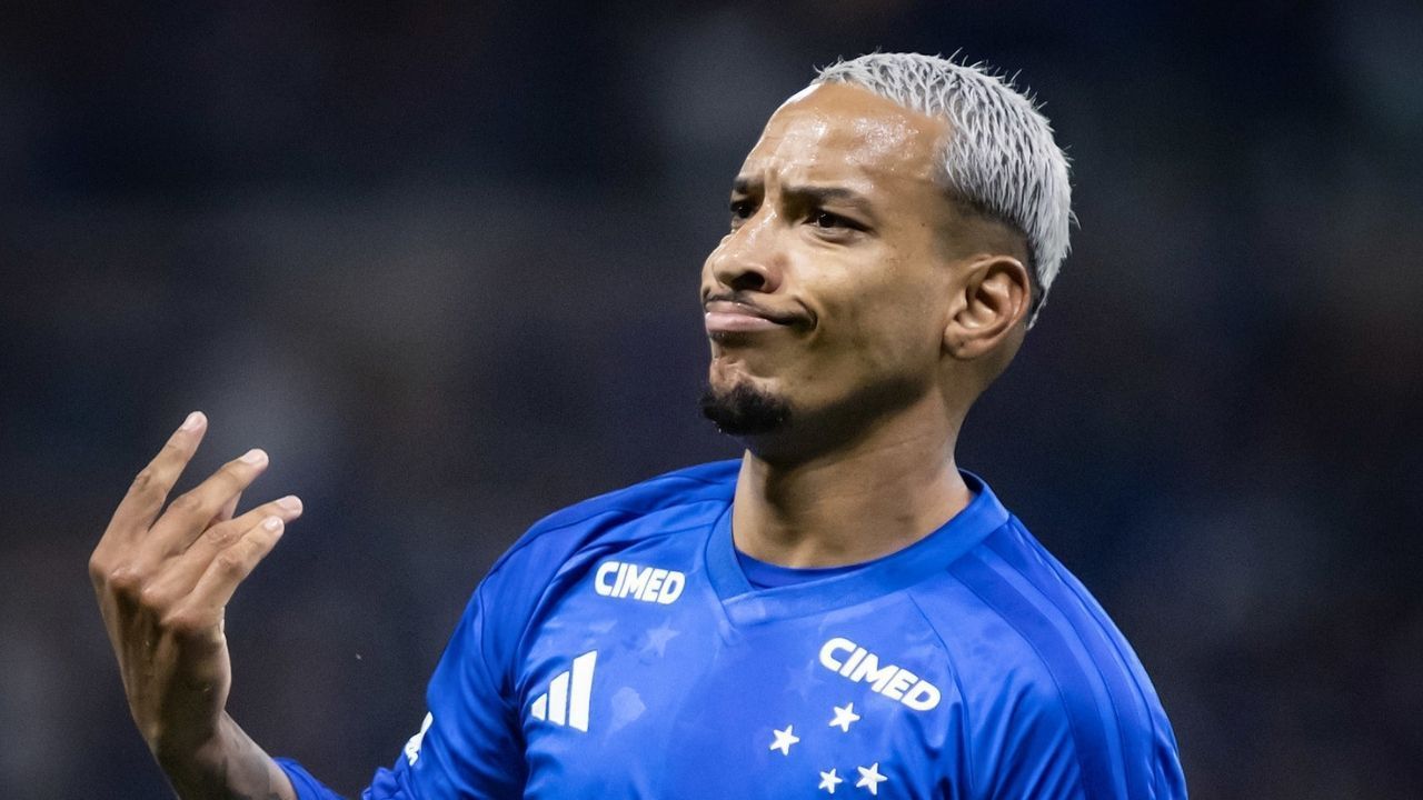 Cruzeiro despacha Barcelona e Matheus Pereira brilha com golaço histórico na Libertadores