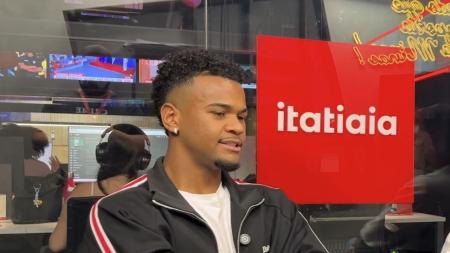 Alisson Santana, revelado pelo Atlético e jogador do Shakhtar Donetsk, em entrevista à Itatiaia