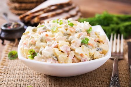 'Maior erro da salada russa é usar óleo do atum', alertam chefs bascos