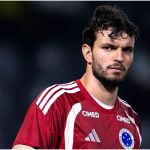 Otávio, do Cruzeiro, celebra ponto no Brasileiro e cita necessidade na Libertadores