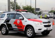 Caminhão carregado com medicamentos é alvo de criminosos mesmo com escolta armada em SP
