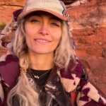 Após briga por herança, filha de Michael Jackson, Paris Jackson, lança single