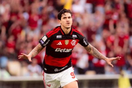 Pedro vai comandar o ataque do Flamengo contra a Chapecoense