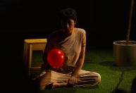 Luto materno e reflexão: espetáculo 'Quadra 16' ocupa o Teatro Marília em maio