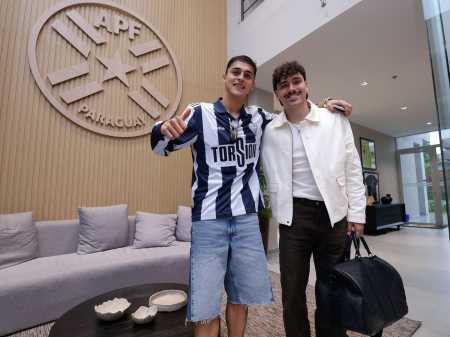 Ramón Sosa e Mauricio se apresentam no Paraguai • Divulgação/Paraguai