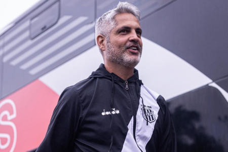 Rodrigo Santana, ex-Atlético, pediu demissão da Ponte Preta