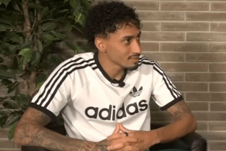 Raphinha, atacante do Barcelona e da Seleção Brasileira, em entrevista à TNT Sports