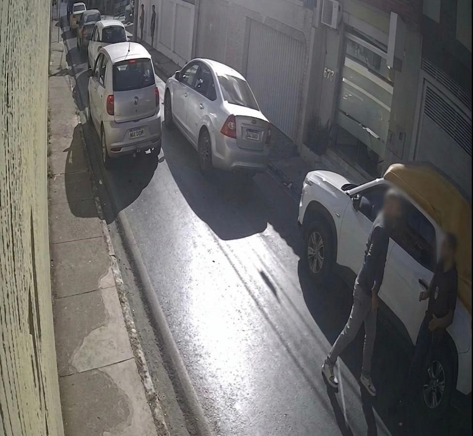 Homem é esfaqueado durante briga de trânsito no centro de Montes Claros