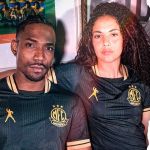 Multicampeão pelo Cruzeiro reage a novo uniforme de clube da Série A