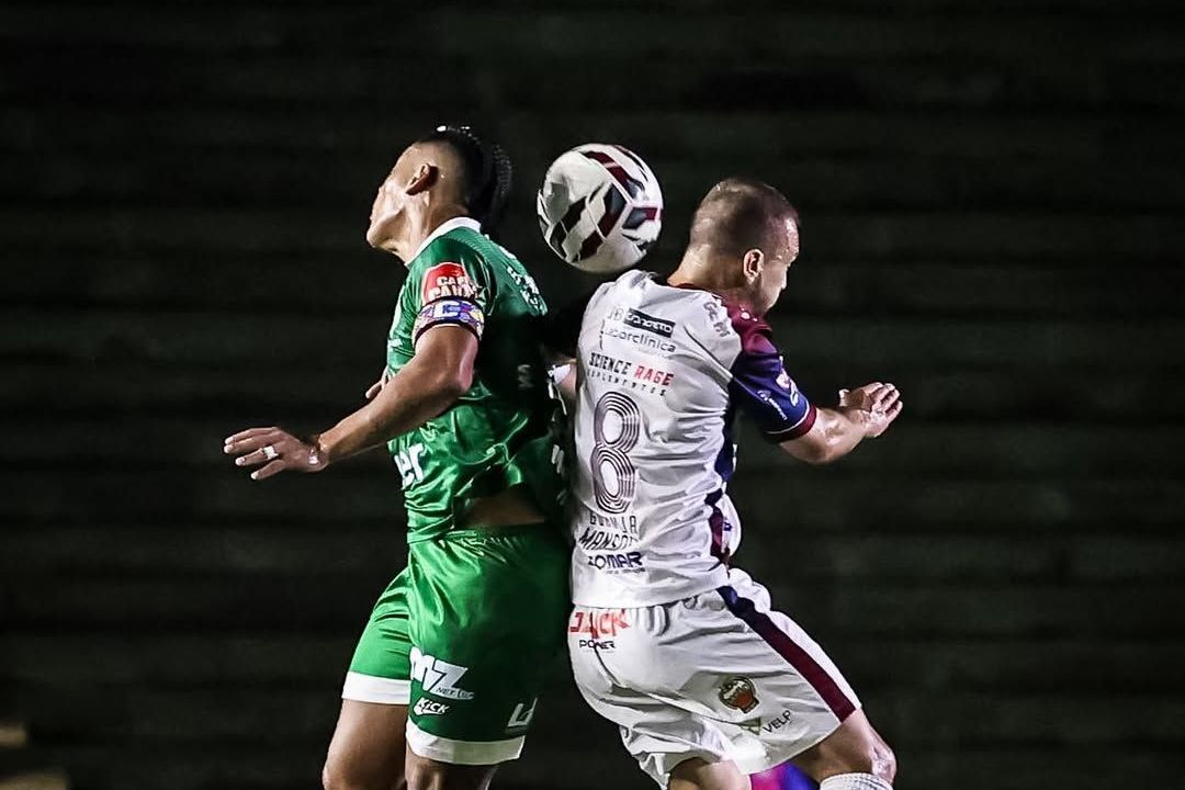Uberlândia e Betim empatam em duelo mineiro pela Série D
