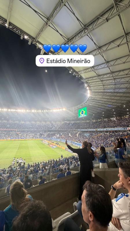 Story publicado por Arthur Gomes, ex-Cruzeiro • Instagram Arthur Gomes