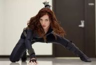 Scarlett Johansson troca Marvel por DC e é confirmada em sequência de sucesso; confira