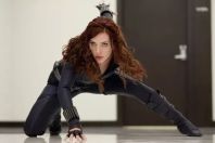 Scarlett Johansson troca Marvel por DC e é confirmada em sequência de sucesso; confira