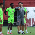 Em crise dentro e fora de campo, Santa Cruz demite técnico Claudinei Oliveira