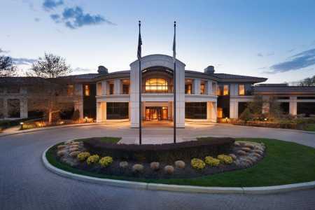 The Ridge Hotel, localizado em Basking Ridge, Nova Jersey (EUA)