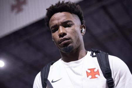 Thiago Mendes é o capitão do Vasco