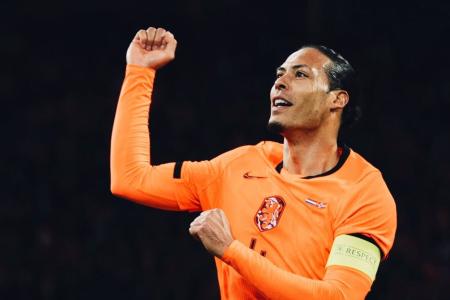 Virgil Van Dijk em jogo pela Seleção Holandesa