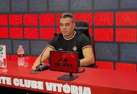 Vitória convence em goleada, mas Jair Ventura pede 'pés no chão' no Brasileirão