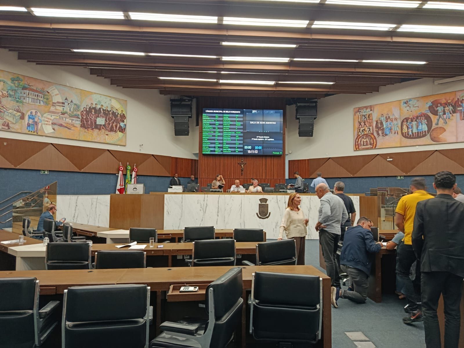 Câmara aprova projeto que visa implementar novo sistema de reconhecimento facial em BH