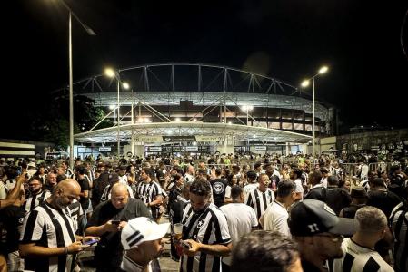 Botafogo trabalha para ter bom público contra o Bragantino
