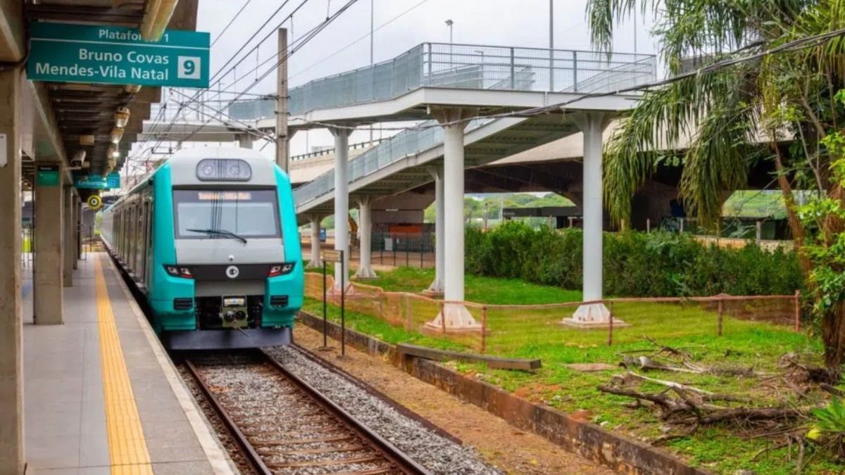 Funcionário morre eletrocutado durante manutenção em estação de trem