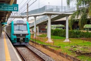 Funcionário morre eletrocutado durante manutenção em estação de trem