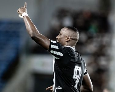 Igor Bahia brilhou com a camisa do ABC