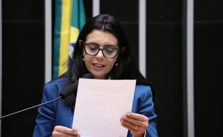 Câmara aprova penas mais duras para estupro, assédio e crimes contra crianças