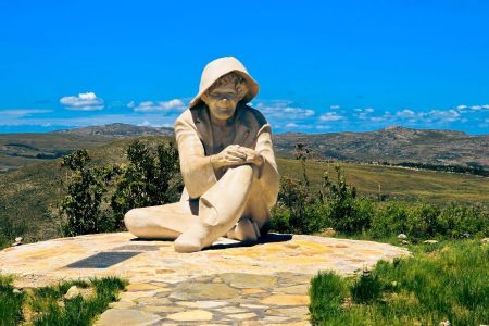 Estátua do Juquinha é reinaugurada na Serra do Cipó após restauração