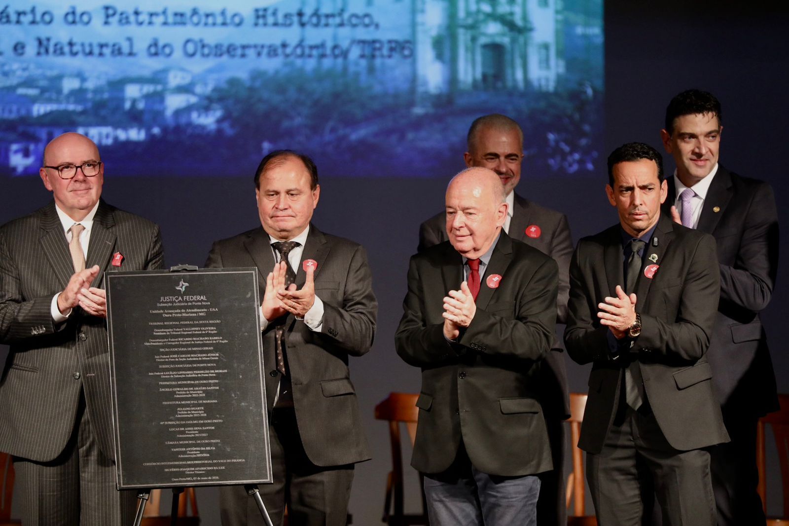 JF inaugura unidade e faz acordo com as repúblicas da UFOP