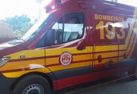 Duas pessoas ficam gravemente feridas em acidente de carro
