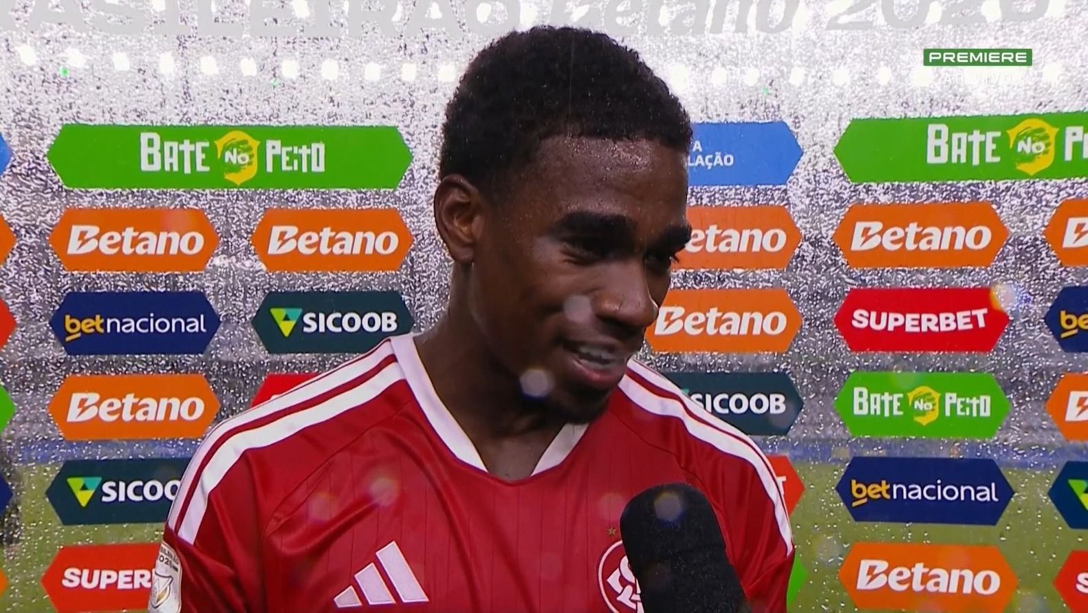 Veja o que disse Félix Torres após marcar ‘gol salvador’ do Inter contra o Coritiba