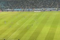 Titular do Grêmio se machuca no início do jogo com Flamengo e preocupa
