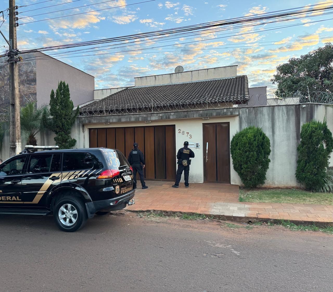 Operação mira lavagem de dinheiro ligada ao tráfico internacional de drogas em cinco estados