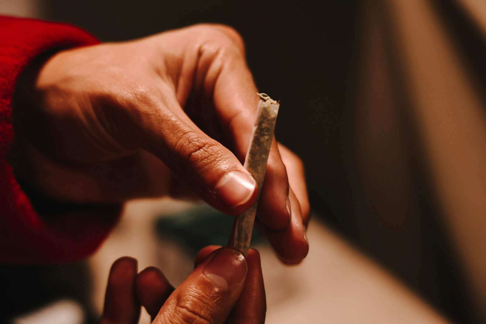 Multa de R$ 1,5 mil para quem for pego usando drogas em BH é aprovada pela Câmara
