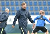 Técnico filmou escondido jogadoras de clube tcheco no chuveiro por quatro anos