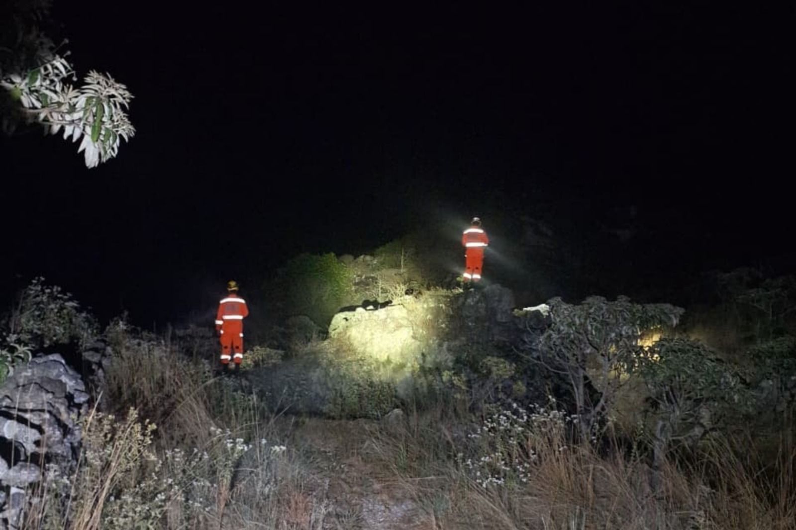 Bombeiros resgatam homem com confusão mental em serra em São João del-Rei
