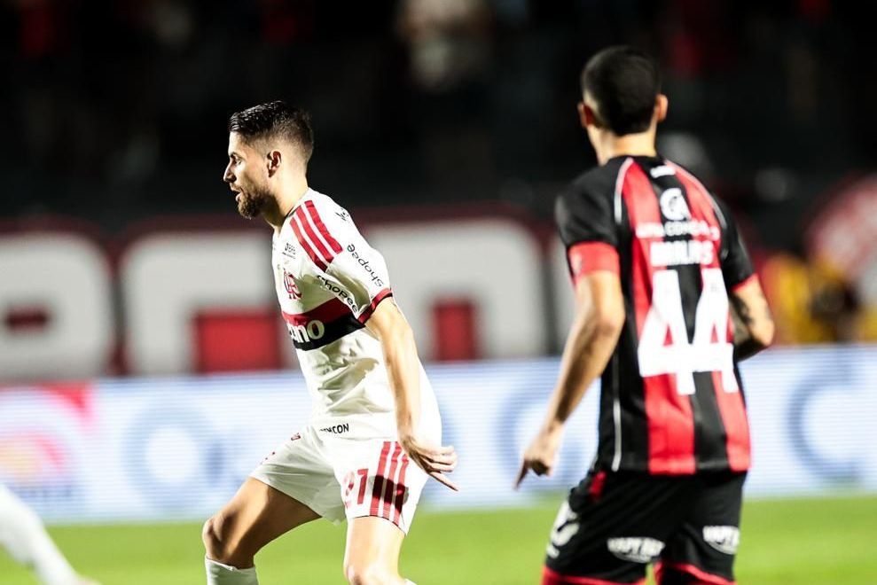 Jorginho lamenta eliminação do Flamengo na Copa do Brasil: 'Virar a página rápido'