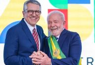 Lula anuncia pacote de R$ 2,2 bilhões para ampliar tratamento contra o câncer no SUS