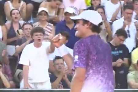 De virada, João Fonseca vence Prizmic e enfrentará Djokovic em Roland Garros
