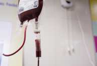 Com estoques baixos, Hospital da Baleia convoca doadores de sangue em BH