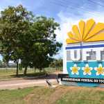 UFT abre processo seletivo para professores com salários de até R$ 8 mil